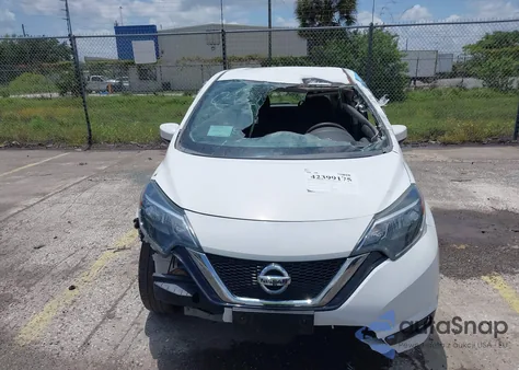 2017 Nissan Versa Note S Plus z USA, uszkodzony, nr VIN 3N1CE2CPXHL375043